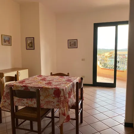 Апартаменты In Complesso Con Piscina